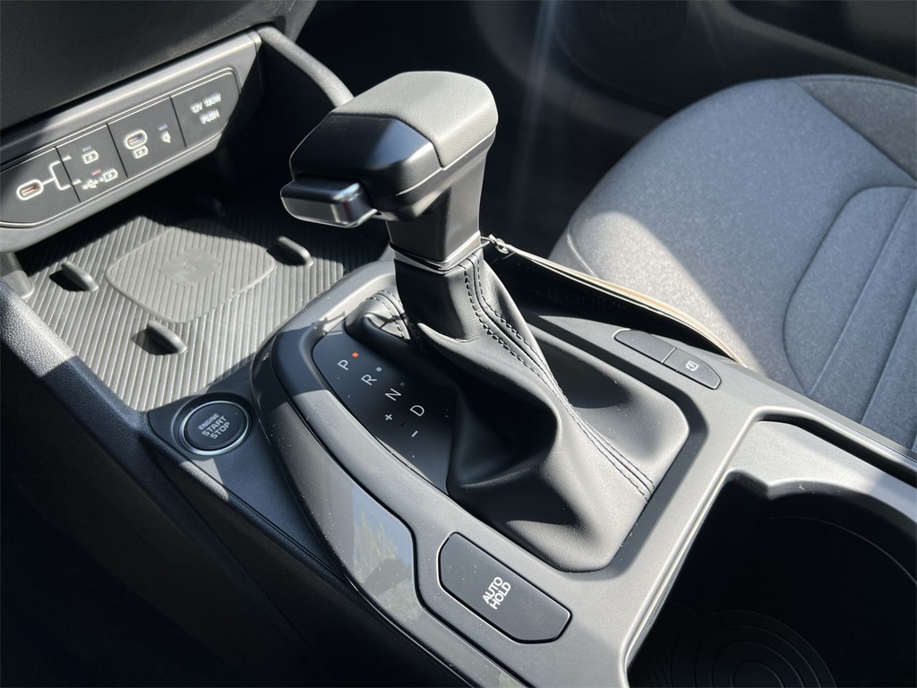 2025 Kia K4 EX photo 20