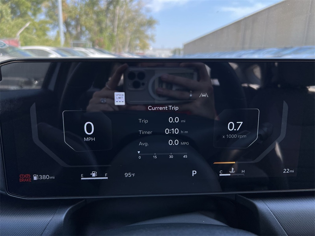 2025 Kia K4 EX photo 24