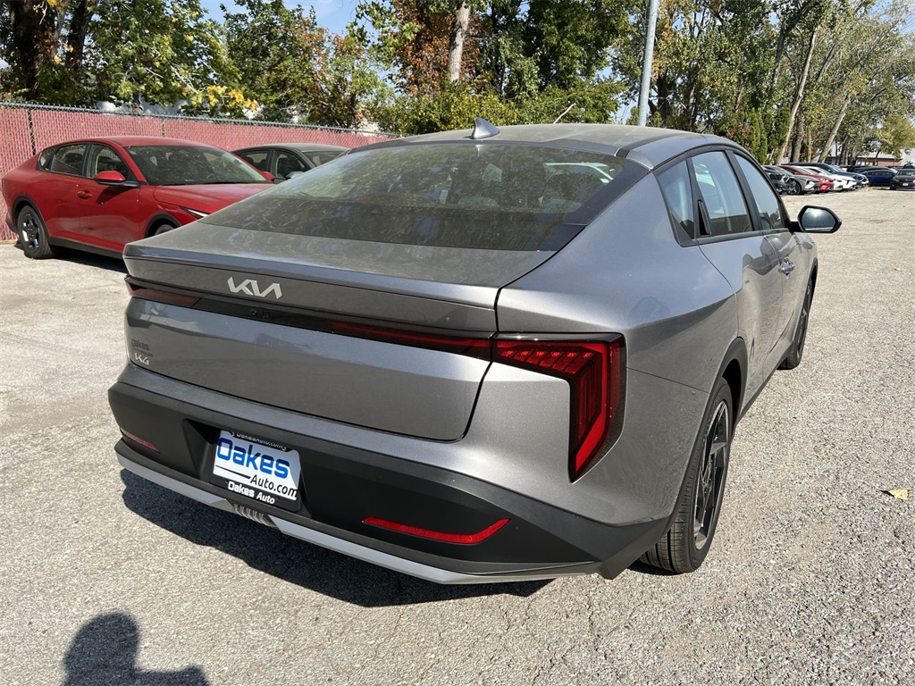 2025 Kia K4 EX photo 7