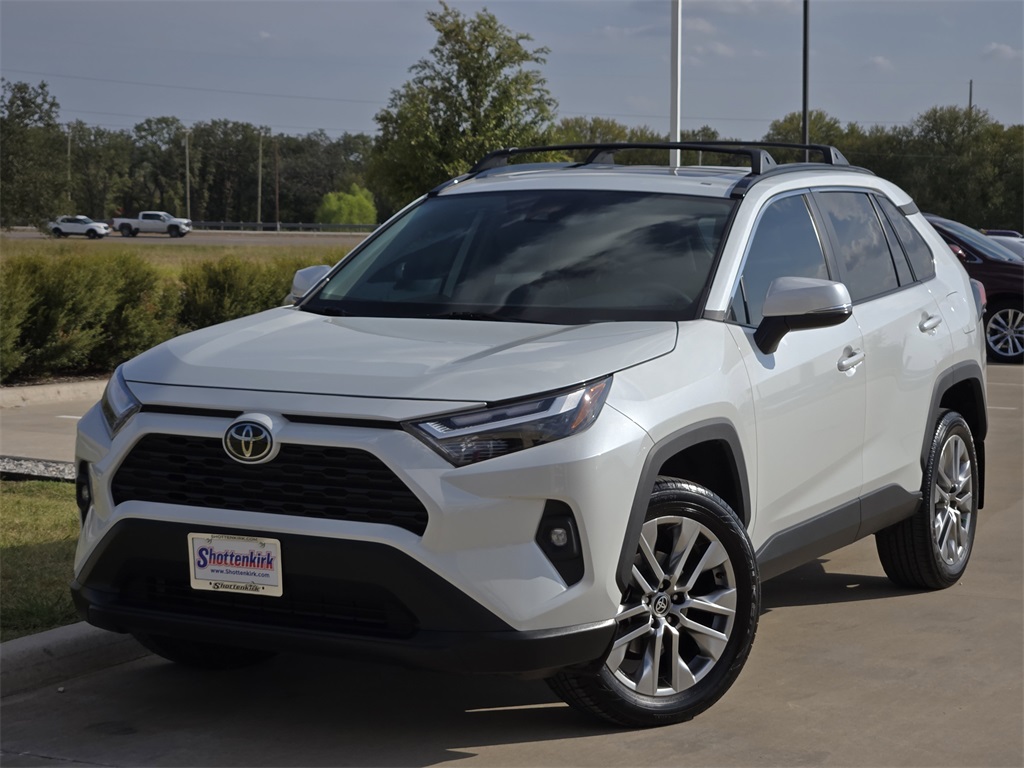 Used 2023 Toyota RAV4 SUV