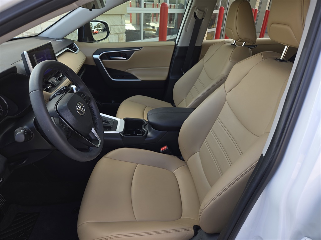 Used 2023 Toyota RAV4 SUV