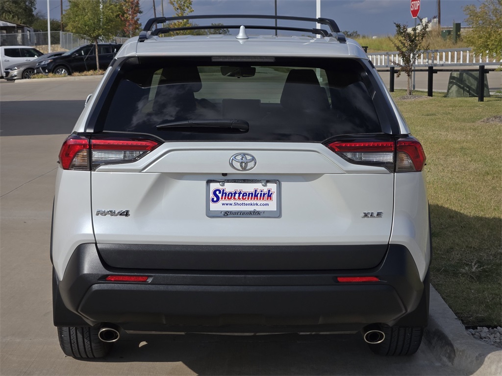 Used 2023 Toyota RAV4 SUV