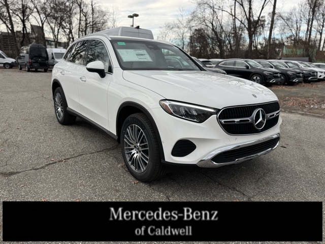 2026 Mercedes-Benz GLC Base's photo