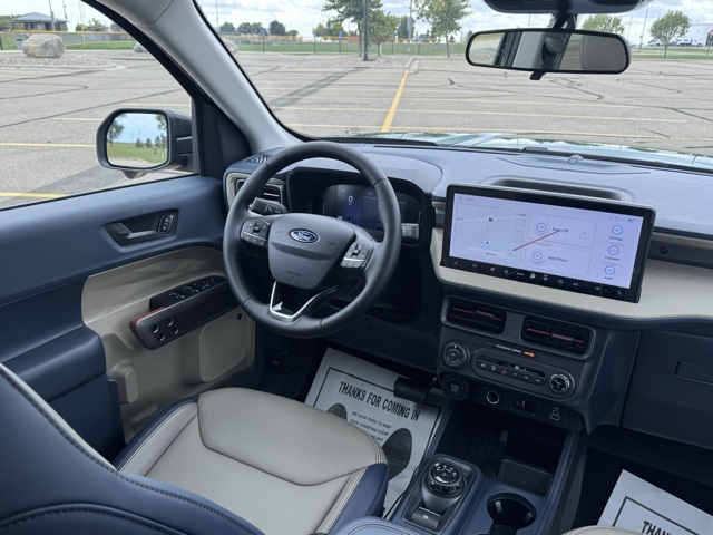 2025 Ford Maverick Lariat photo 11