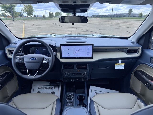 2025 Ford Maverick Lariat photo 12