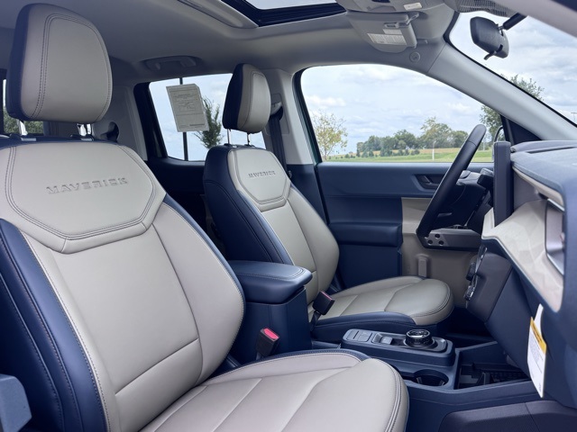 2025 Ford Maverick Lariat photo 19