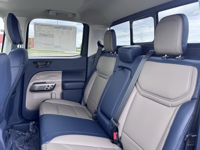 2025 Ford Maverick Lariat photo 26