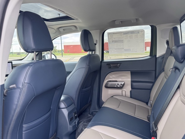 2025 Ford Maverick Lariat photo 27