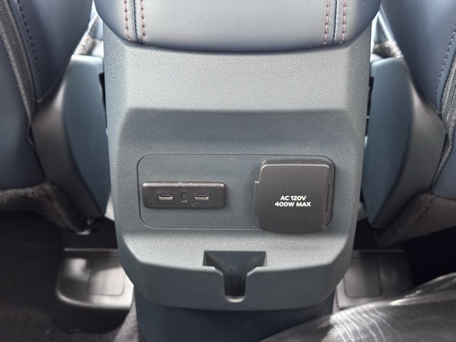2025 Ford Maverick Lariat photo 28