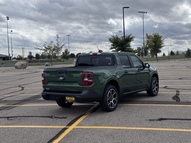 2025 Ford Maverick Lariat photo 3
