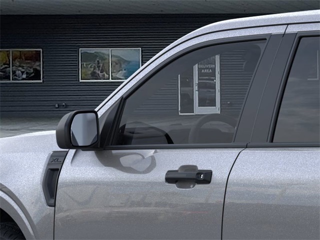 2025 Ford Maverick XL photo 2
