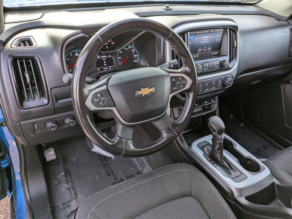 2022 Chevrolet Colorado LT photo 12