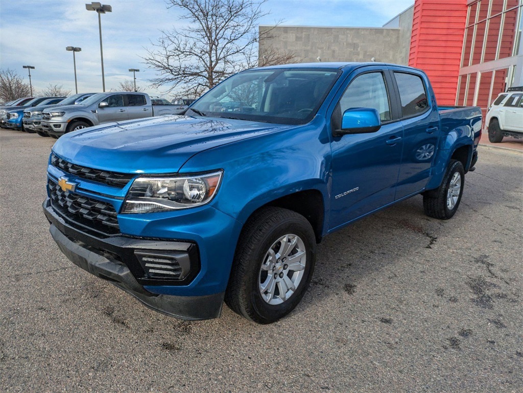 2022 Chevrolet Colorado LT photo 7