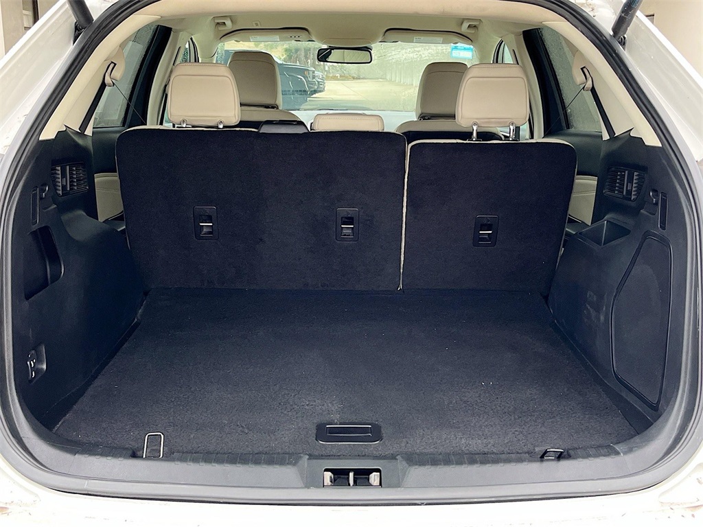 2024 Ford Edge Titanium photo 25