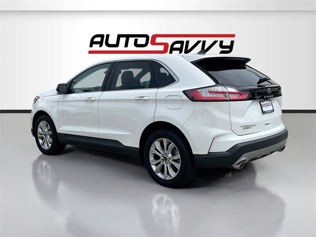 2024 Ford Edge Titanium photo 5