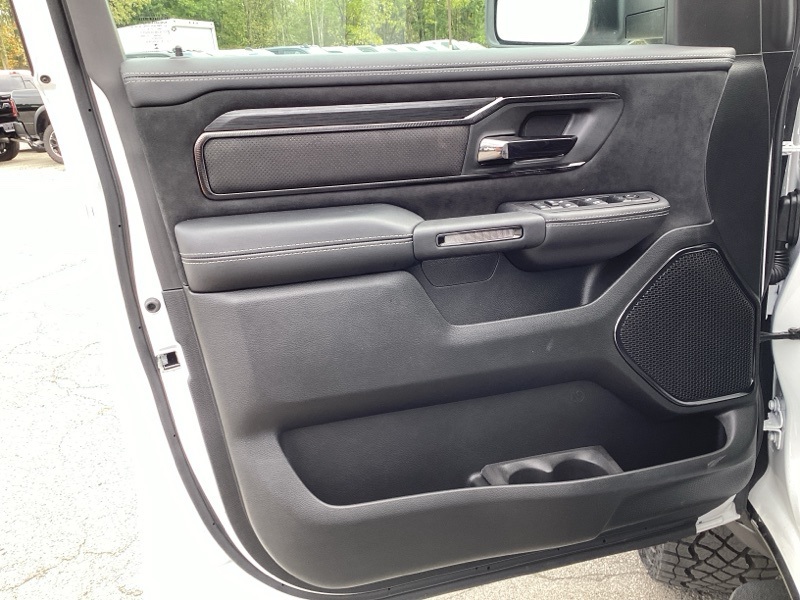 2026 Ram 1500 RHO photo 16