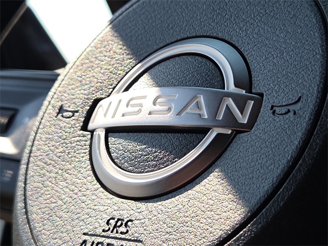 2023 Nissan Rogue SL photo 19