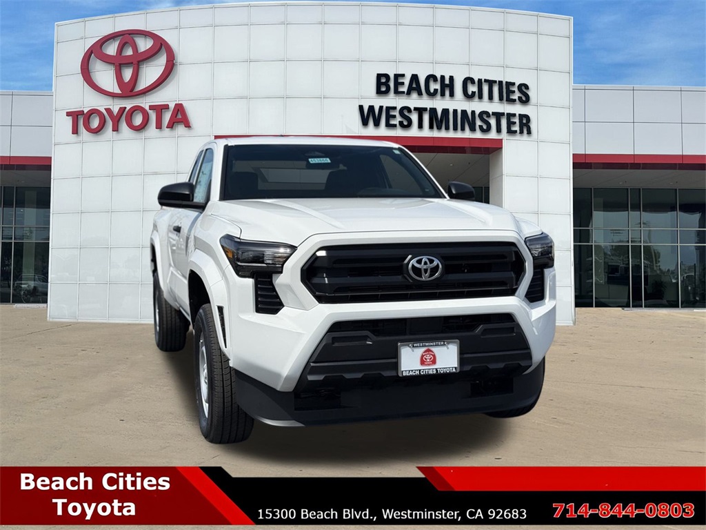 2025 Toyota Tacoma SR XtraCab photo 3