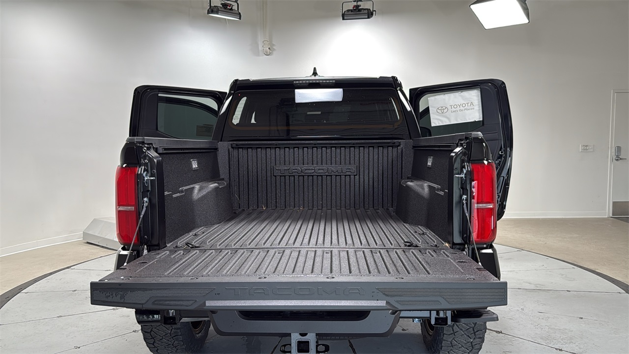 2025 Toyota Tacoma SR5 Double Cab photo 16