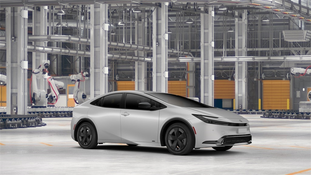 2026 Toyota Prius LE photo 3