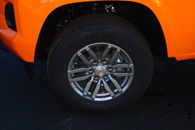 new 2026 Chevrolet Colorado car, priced at $38,570