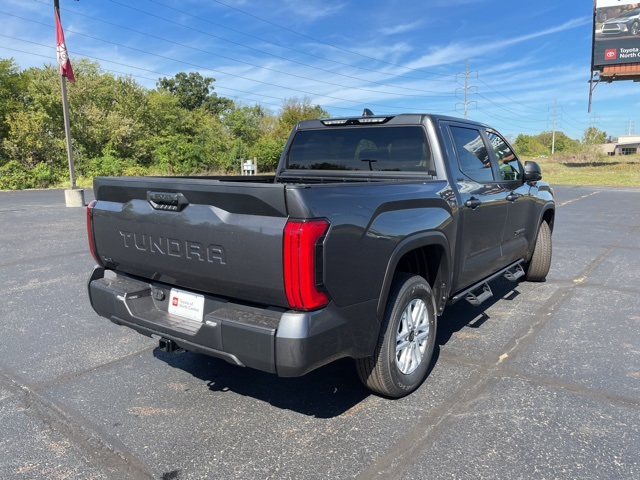 2026 Toyota Tundra SR5 CrewMax photo 4