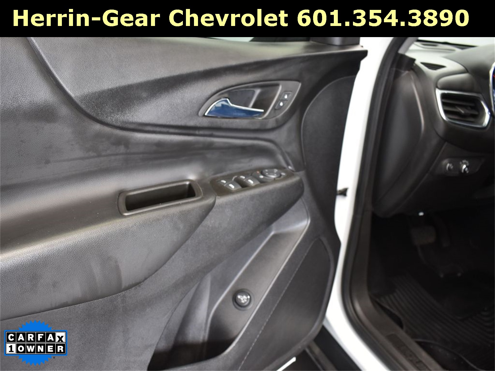 2022 Summit White Chevrolet Equinox LT FWD SUV