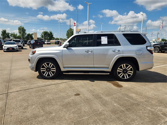 2024 Toyota 4Runner Limited photo 2