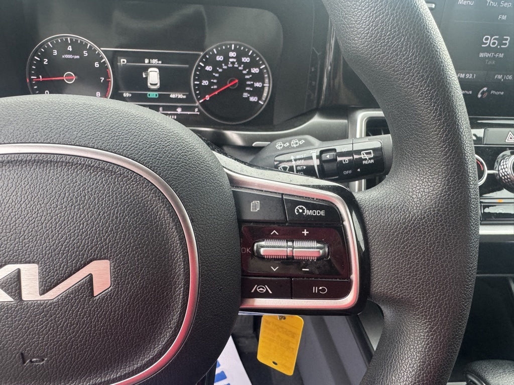 2022 Kia Sorento LX:16914T