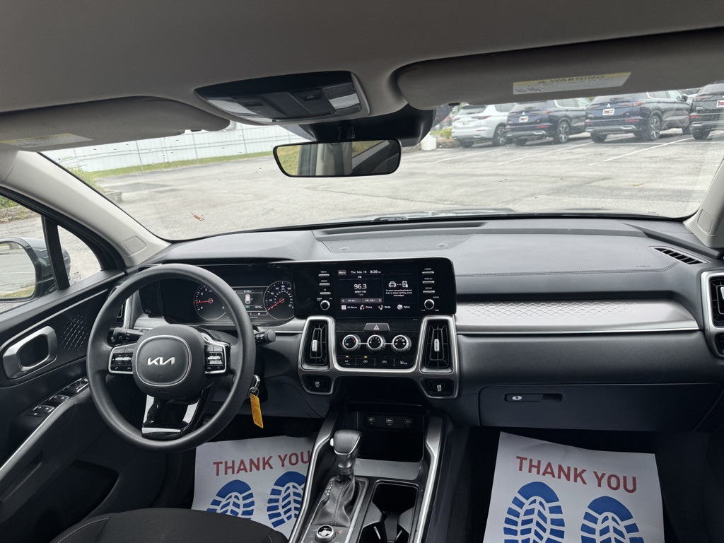 2022 Kia Sorento LX:16914T