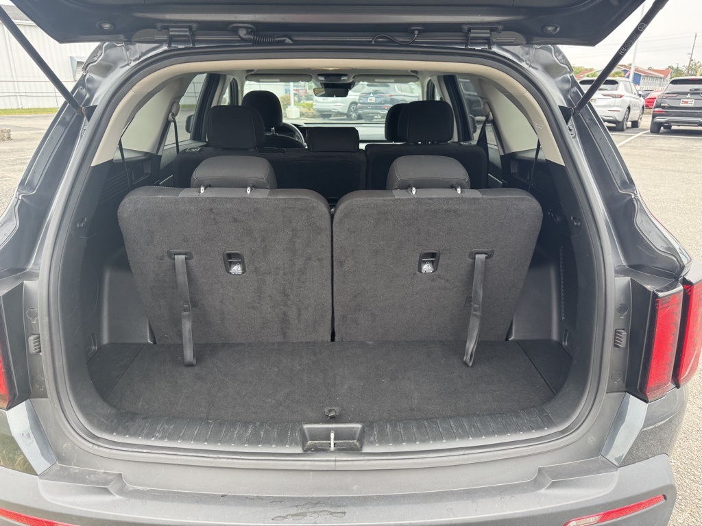 2022 Kia Sorento LX:16914T