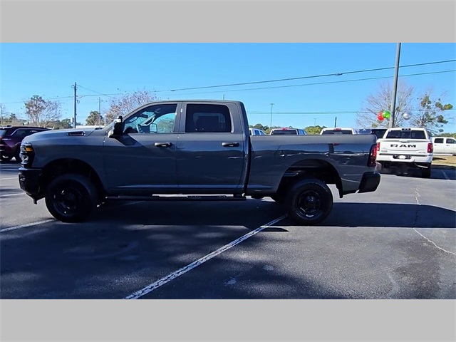2026 Ram 2500 Tradesman Crew Cab 4x4 6'4" Box