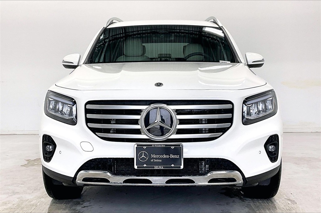 2025 Mercedes Benz GLB 250 photo 2