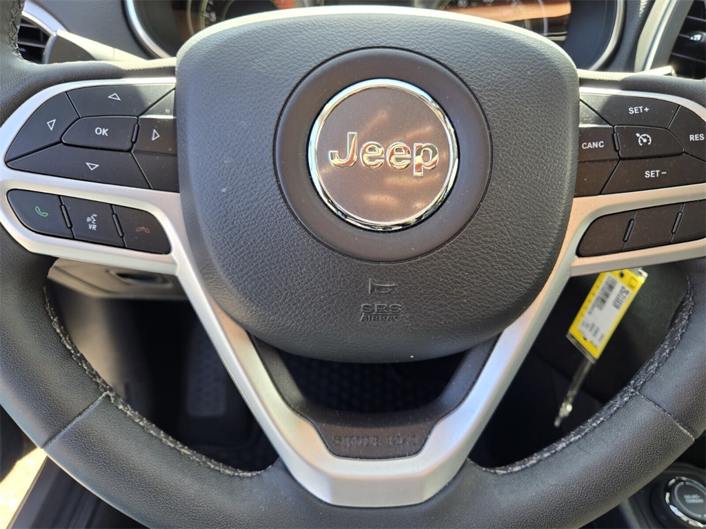 used 2022 Jeep Cherokee car, priced at $21,998
