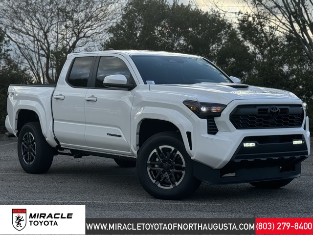 2026 Toyota Tacoma TRD Sport's photo