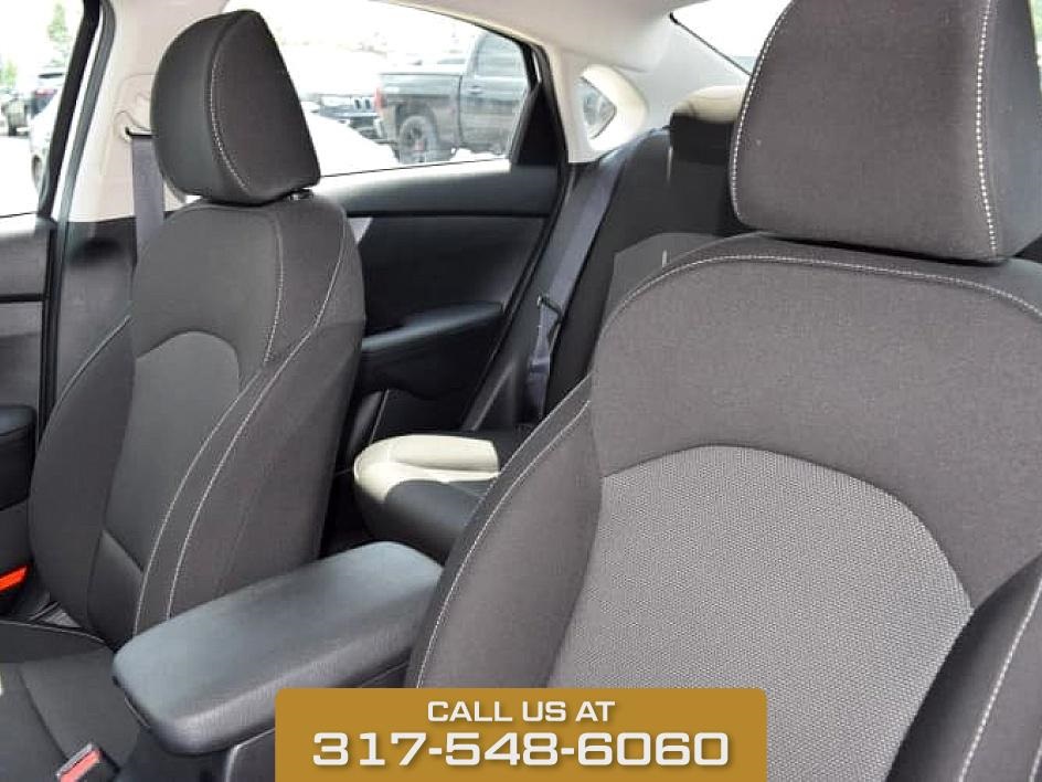 2024 Snow White Pearl Kia Forte LXS FWD Sedan