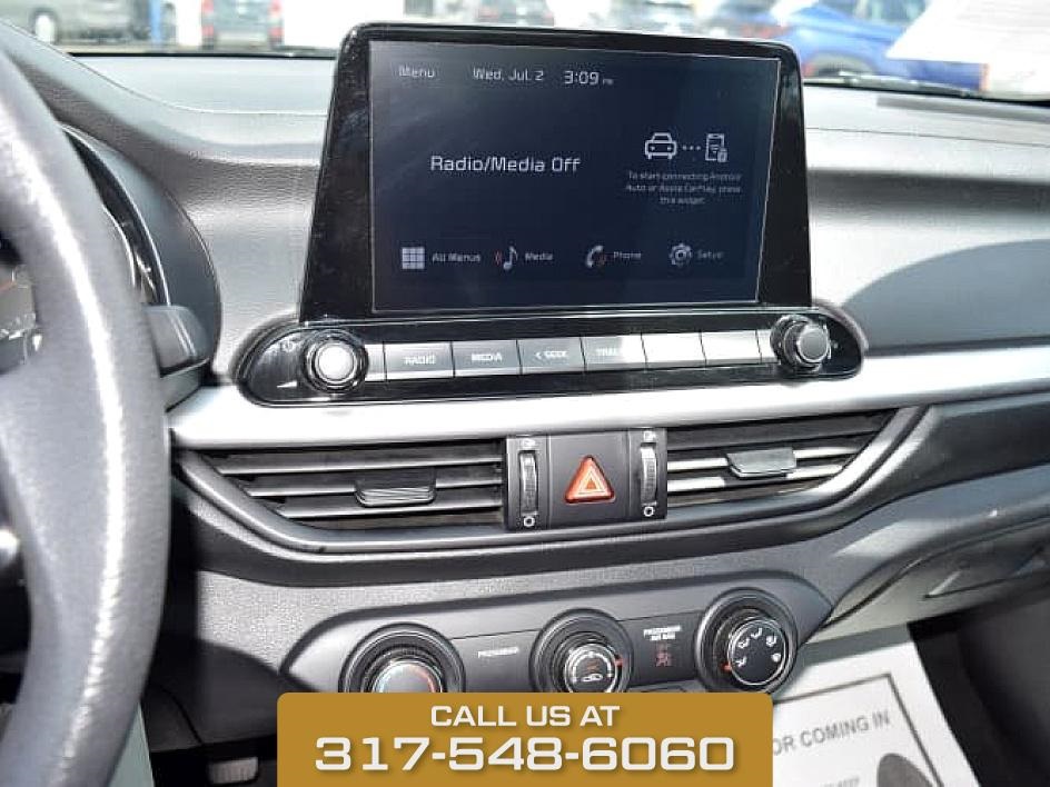 2024 Snow White Pearl Kia Forte LXS FWD Sedan