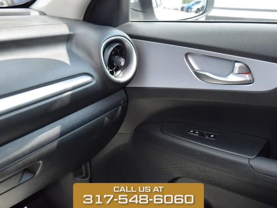 2024 Snow White Pearl Kia Forte LXS FWD Sedan