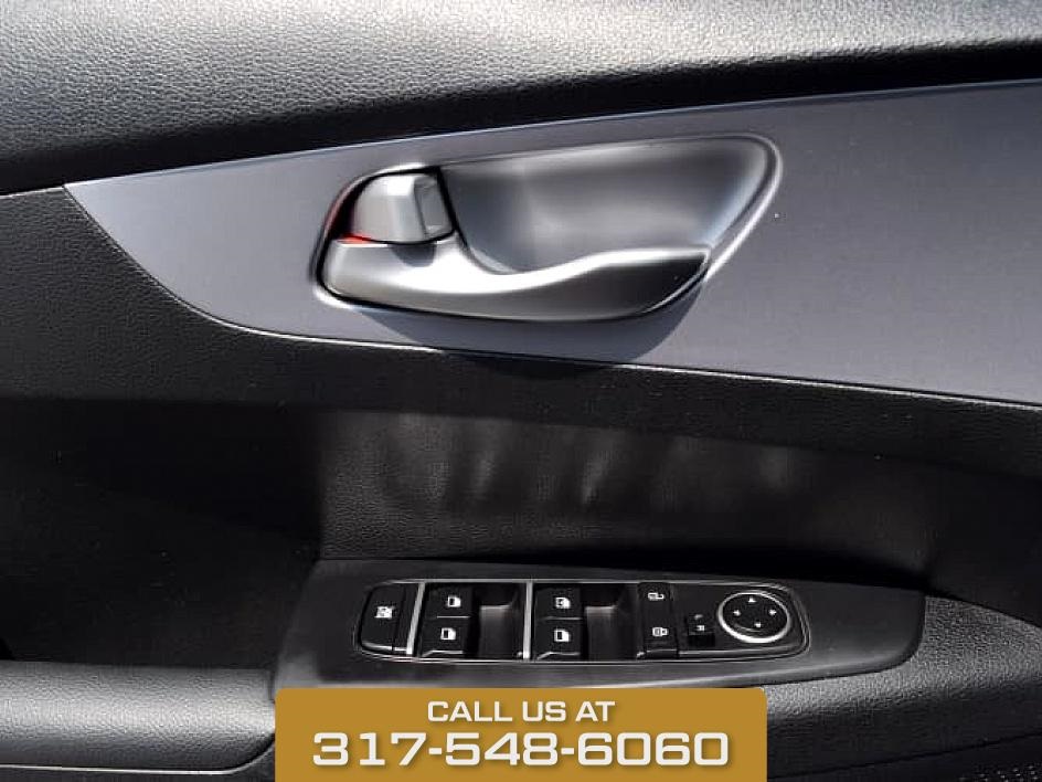 2024 Snow White Pearl Kia Forte LXS FWD Sedan