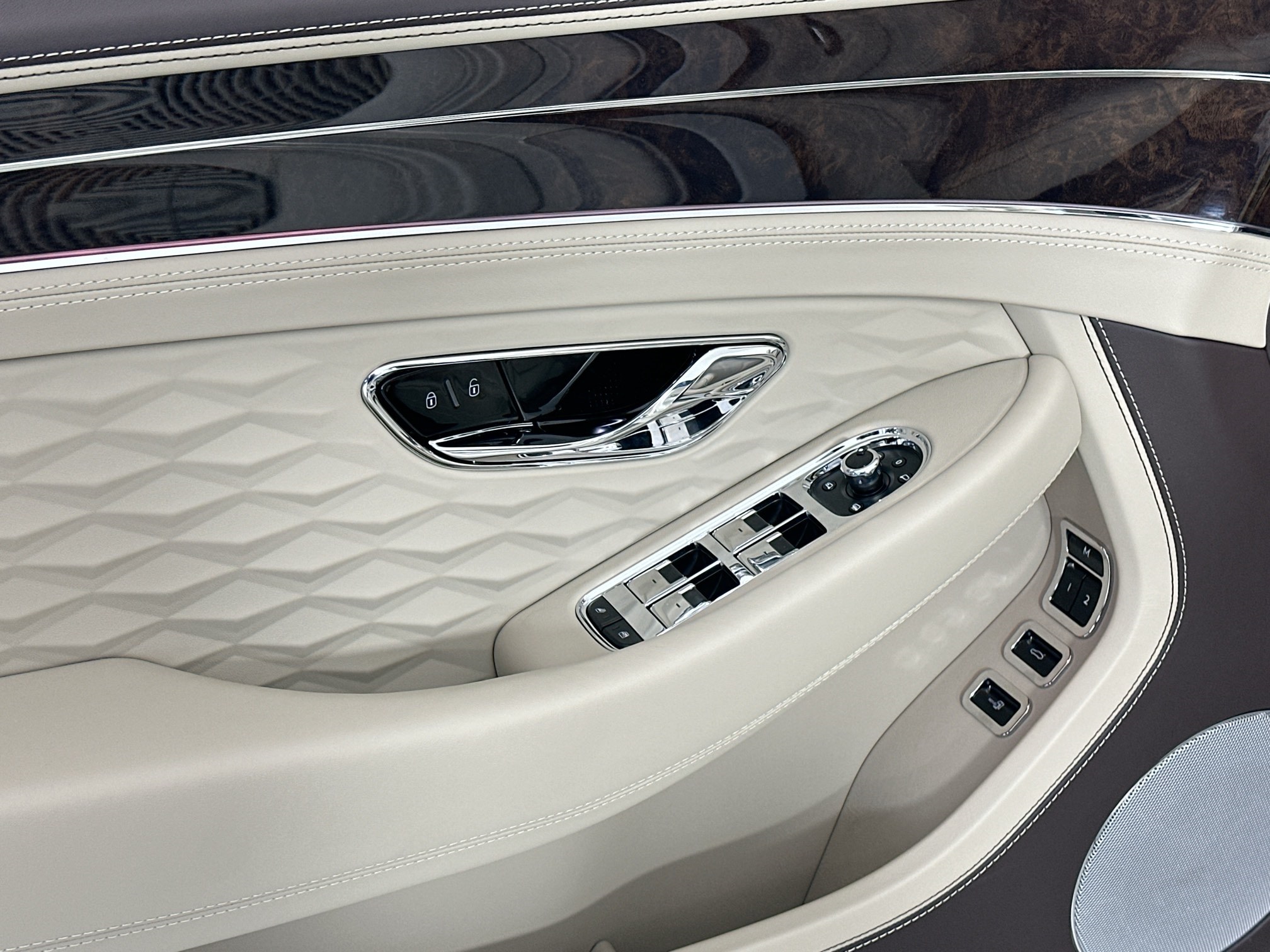 new 2026 Bentley Continental GTC car