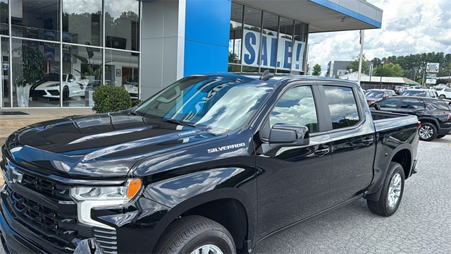 new 2025 Chevrolet Silverado 1500 car, priced at $55,645