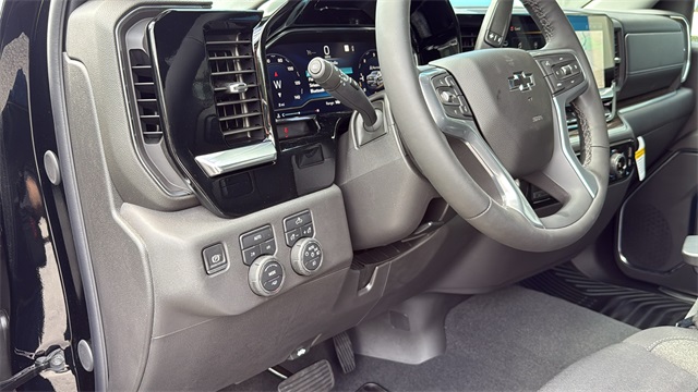 new 2025 Chevrolet Silverado 1500 car, priced at $55,645