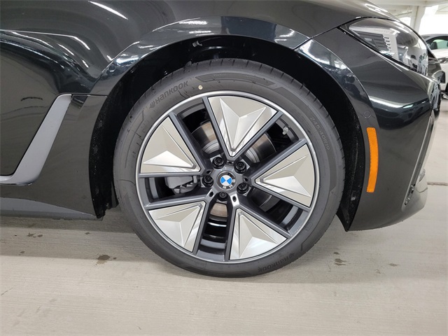 2025 Bmw i4 eDrive40 photo 4