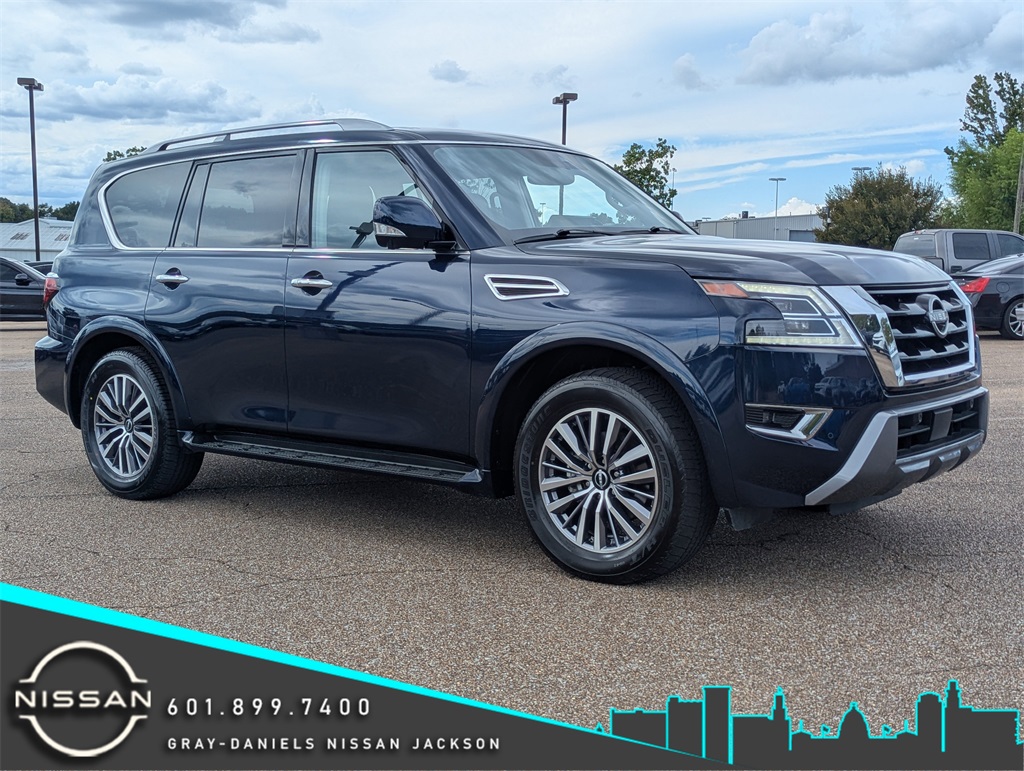 2024 Nissan Armada SL's photo