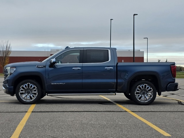 2026 GMC Sierra 1500 Crew Cab, Short Bed, Denali Ultimate, 4WD