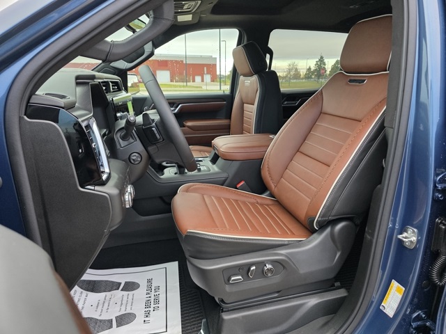 2026 GMC Sierra 1500 Crew Cab, Short Bed, Denali Ultimate, 4WD