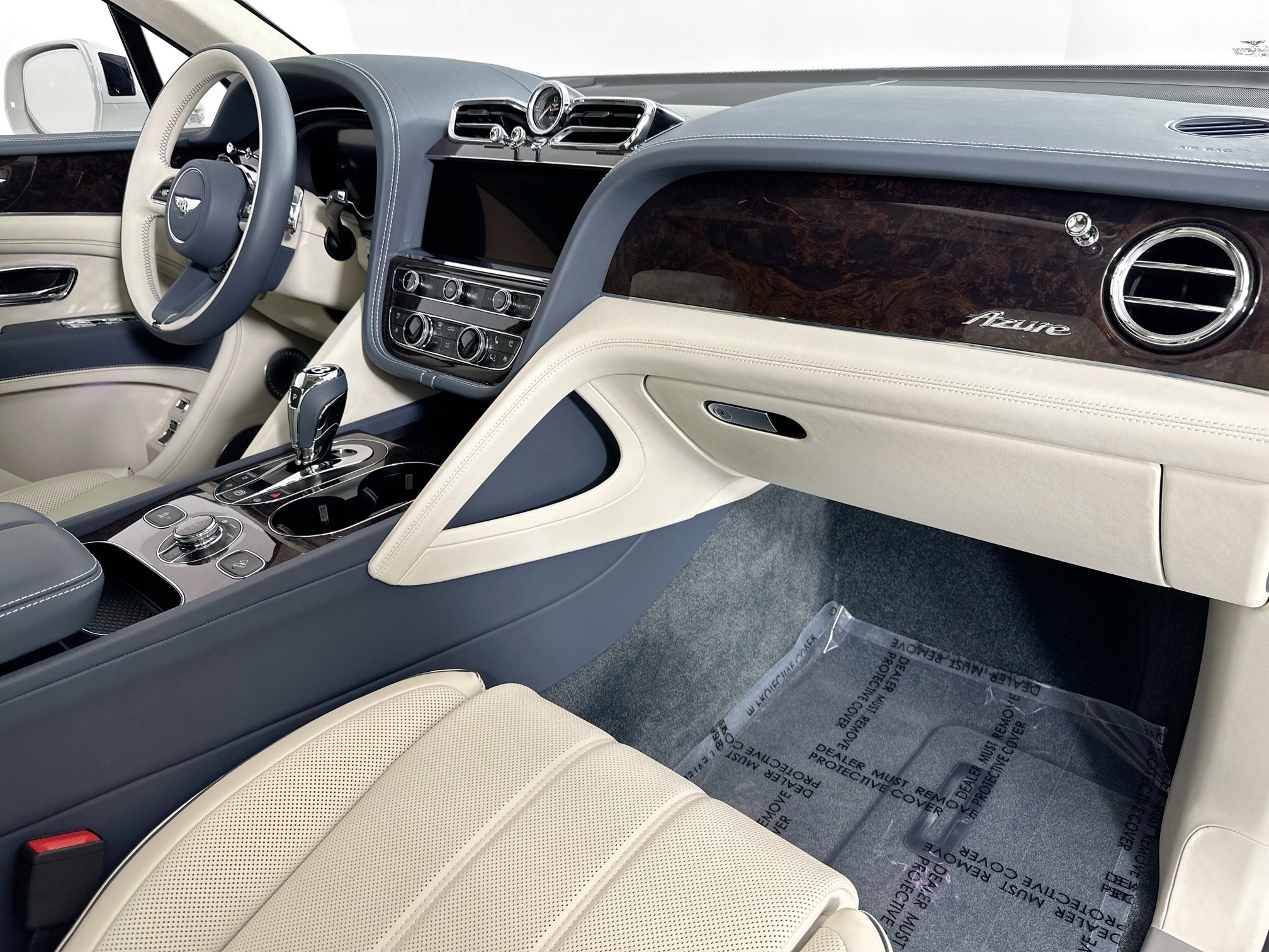 new 2025 Bentley Bentayga car