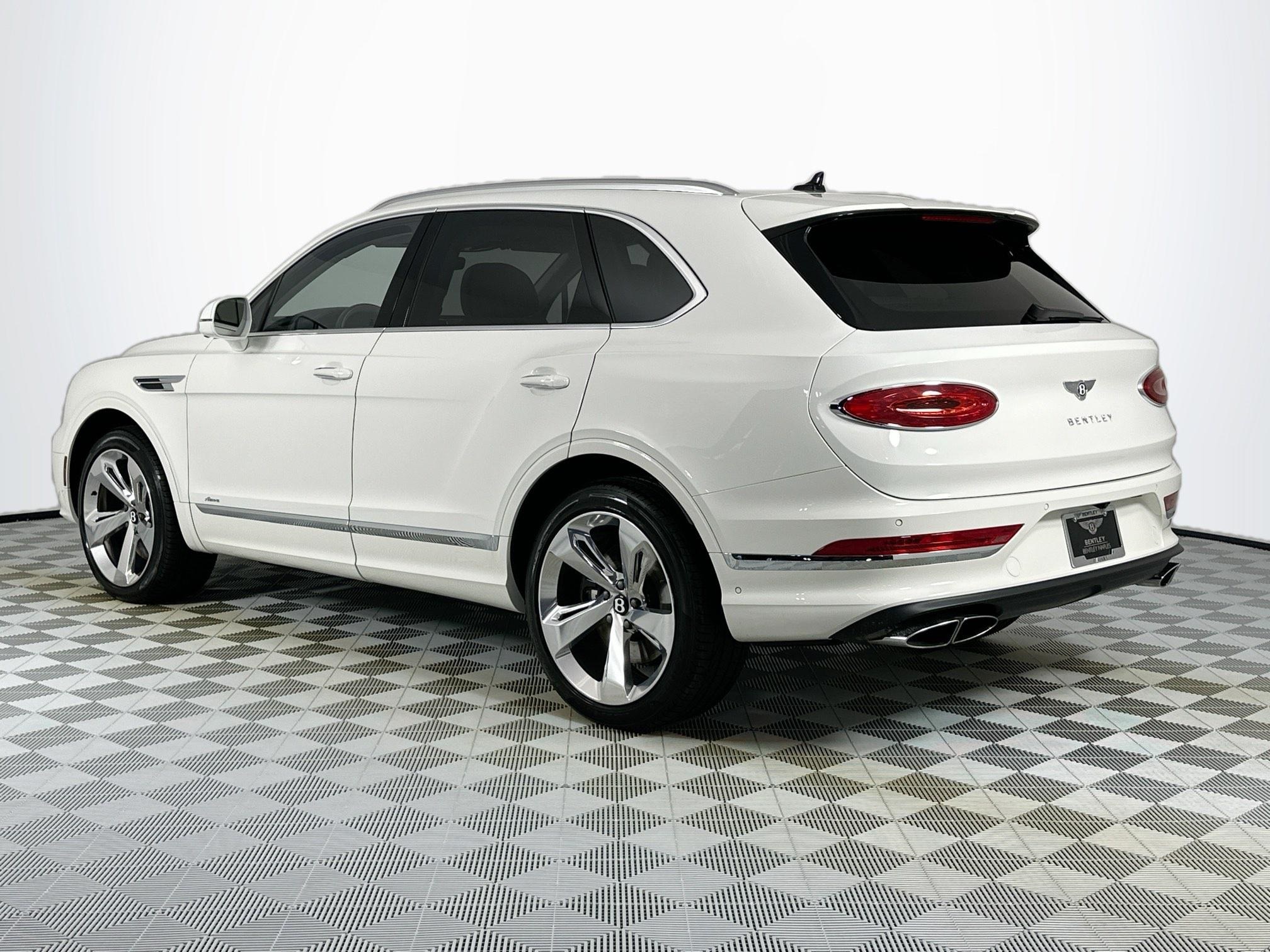 new 2025 Bentley Bentayga car