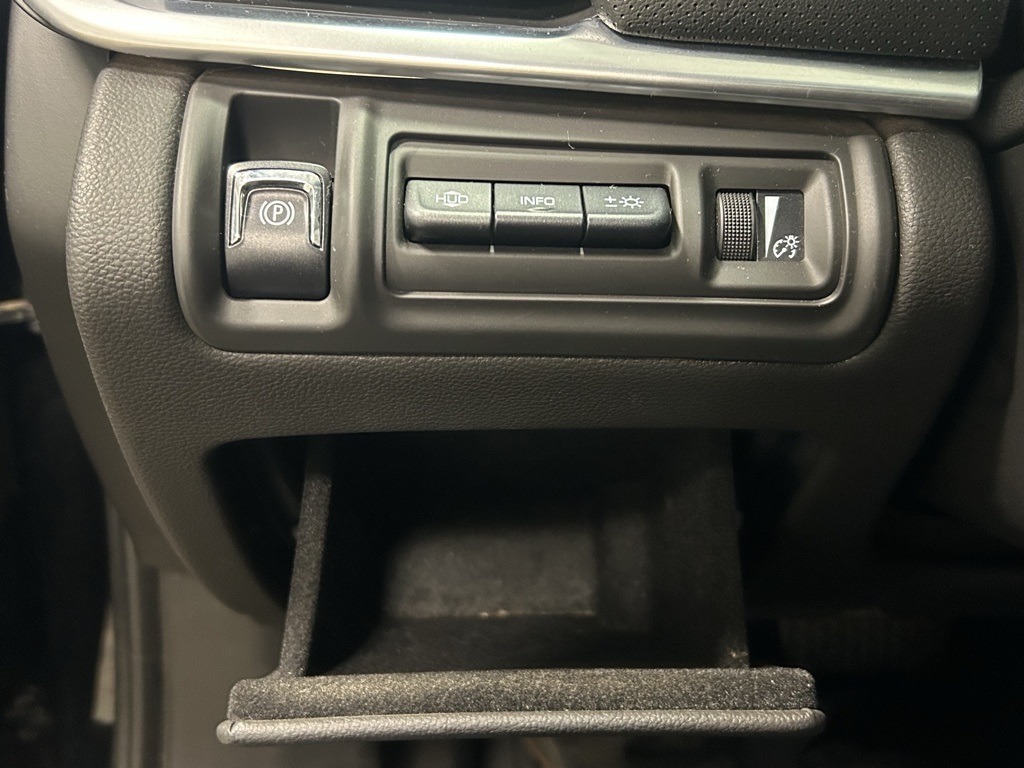 used 2013 Cadillac XTS car, priced at $12,799