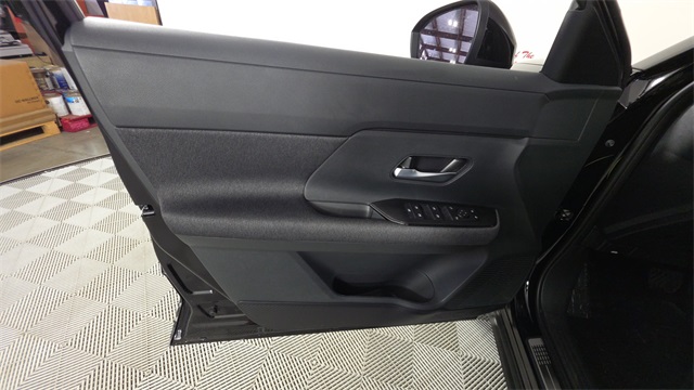 2025 Super Black Nissan Kicks SV AWD SUV